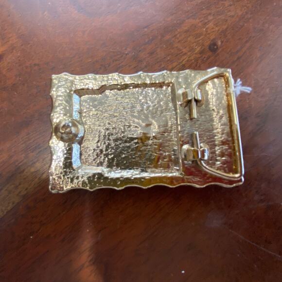 Lot of Two Gold/Black Rectangular Belt buckles - Picture 6 of 6